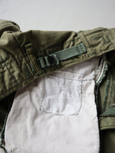 Load image into Gallery viewer, 1970s U.S Army M-65 Cargo Pants - 31"
