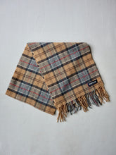 Load image into Gallery viewer, Barbour Plaid Lambswool Scarf
