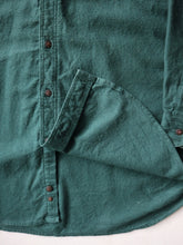 Load image into Gallery viewer, 1990&#39;s Woolrich Chamois Shirt - M
