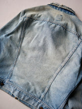 Load image into Gallery viewer, 1980s Distressed Lee 101-J Style Denim Jacket - S
