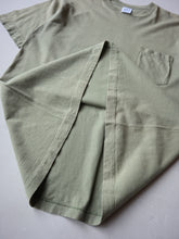 Load image into Gallery viewer, 1990s Faded Gap Pocket Tee - M
