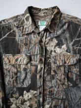 Load image into Gallery viewer, 1990&#39;s Realtree Chamois Shirt - L
