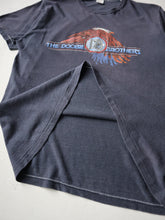 Load image into Gallery viewer, 1970s The Doobie Brothers Minute by Minute Tour T-Shirt - S
