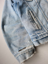 Load image into Gallery viewer, 1970s Thrashed Levi's Orange Tab Sherpa Lined Denim Jacket - M/L
