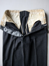 Load image into Gallery viewer, 1950s Wool Pleated Pants - 29"
