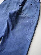 Load image into Gallery viewer, 1970s Faded French Workwear Pleated Pants - 28"
