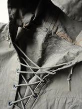 Load image into Gallery viewer, 1950s U.S Navy Foul Weather Smock - L
