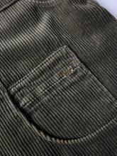 Load image into Gallery viewer, 1970s Euro Corduroy Workwear Vest - L
