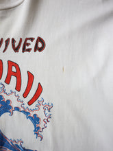 Load image into Gallery viewer, 1990s Distressed Hawaii T-Shirt - M
