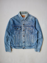Load image into Gallery viewer, 1990s Levi's Denim Trucker Jacket - S
