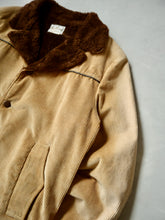 Load image into Gallery viewer, 1970&#39;s Mac Murray of California Lined Corduroy Jacket - L
