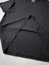 Load image into Gallery viewer, 1990s Hanes Blank Tee - M
