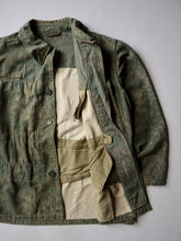 Load image into Gallery viewer, 1960s Czech Army Raindrop Camo Field Jacket - XL
