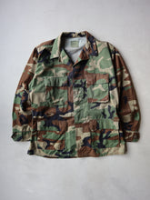 Load image into Gallery viewer, 1980s U.S Army Ripstop Camo Field Shirt - M
