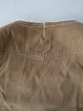 Load image into Gallery viewer, 1970&#39;s Levi&#39;s Corduroy Sherpa Lined Vest - M
