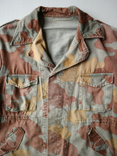 Load image into Gallery viewer, 1960s Italian Army San Marco Camouflage Field Jacket - L/XL
