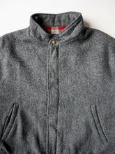 Load image into Gallery viewer, 1980s Woolrich Harrington Jacket - XL
