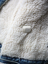 Load image into Gallery viewer, 1980s Levi's Sherpa Lined Denim Jacket - S
