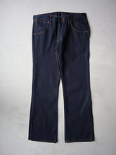 Load image into Gallery viewer, 1990&#39;s Wrangler Denim Bootcut Jeans - 33&quot;
