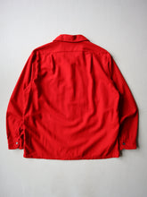Load image into Gallery viewer, 1970s Pendleton Loop Collar Shirt - L
