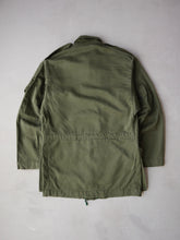 Load image into Gallery viewer, 1990&#39;s British Army Combat Smock - S
