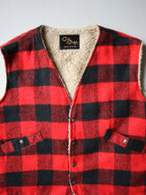 Load image into Gallery viewer, 1970s Cal Craft Buffalo Plaid Sherpa Lined Vest - XL
