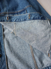 Load image into Gallery viewer, 1980s Marlboro Denim Jacket - XL
