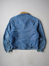 Load image into Gallery viewer, 1970s Wrangler Lined Denim Jacket with Corduroy Collar - M
