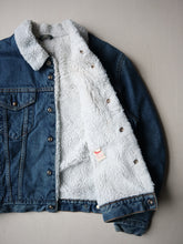 Load image into Gallery viewer, 1980s Levi's Sherpa Lined Denim Jacket - L

