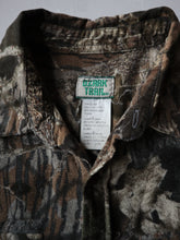 Load image into Gallery viewer, 1990&#39;s Realtree Chamois Shirt - L
