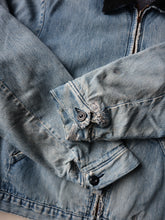 Load image into Gallery viewer, 1970s Big Ben Blanket Lined Denim Jacket - M/L
