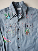 Load image into Gallery viewer, 1960s Embroidered Selvedge Chambray Shirt - XS/S
