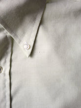 Load image into Gallery viewer, 1970s Van Heusen Vanopress Oxford Shirt - M

