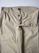 Load image into Gallery viewer, 1960s Euro Workwear Pants - 32"
