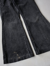Load image into Gallery viewer, 1980s German Corduroy Workwear Pants - 36"
