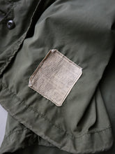 Load image into Gallery viewer, 1970s U.S Army M-65 Fishtail Parka - L
