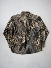 Load image into Gallery viewer, 1990&#39;s Realtree Chamois Shirt - L
