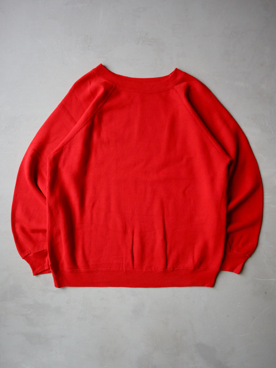 1980s Faded Hanes Raglan Sweatshirt - M