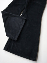 Load image into Gallery viewer, 1980s German Corduroy Workwear Pants - 36"
