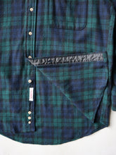 Load image into Gallery viewer, 1990s Pendleton Black Watch Tartan Shirt - M
