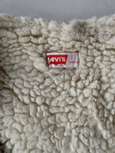 Load image into Gallery viewer, 1970&#39;s Levi&#39;s Corduroy Sherpa Lined Vest - M
